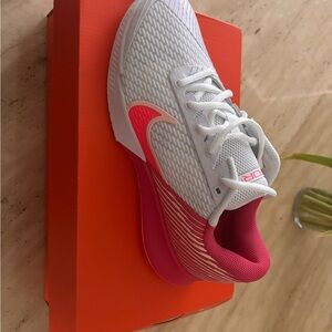 Nike Women's White and Pink Sneakers